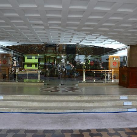มยุรา เรซิเดนซี Hotel กูรูวาเยอร์ ภายนอก รูปภาพ